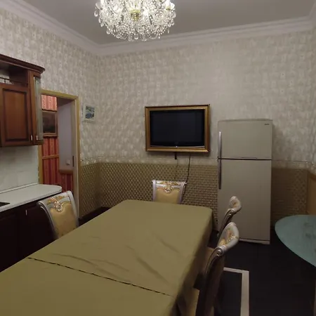 Maison Deluxe - Fontan Grand With Pool Odesa
