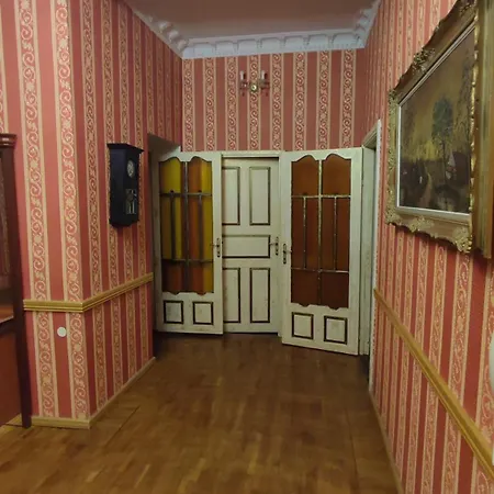 Maison Deluxe - Fontan Grand With Pool Odesa